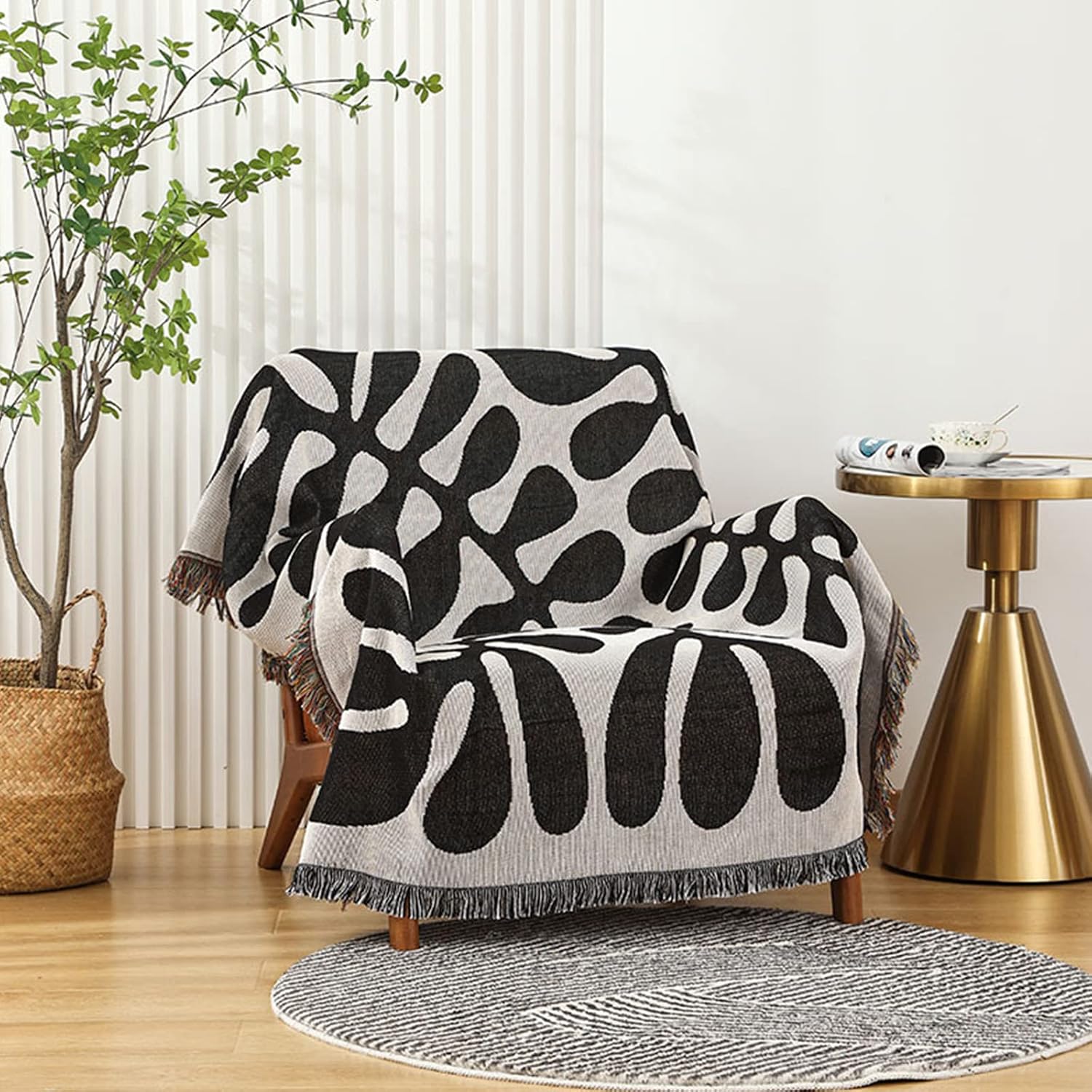 Boho Tassel Throw Blanket