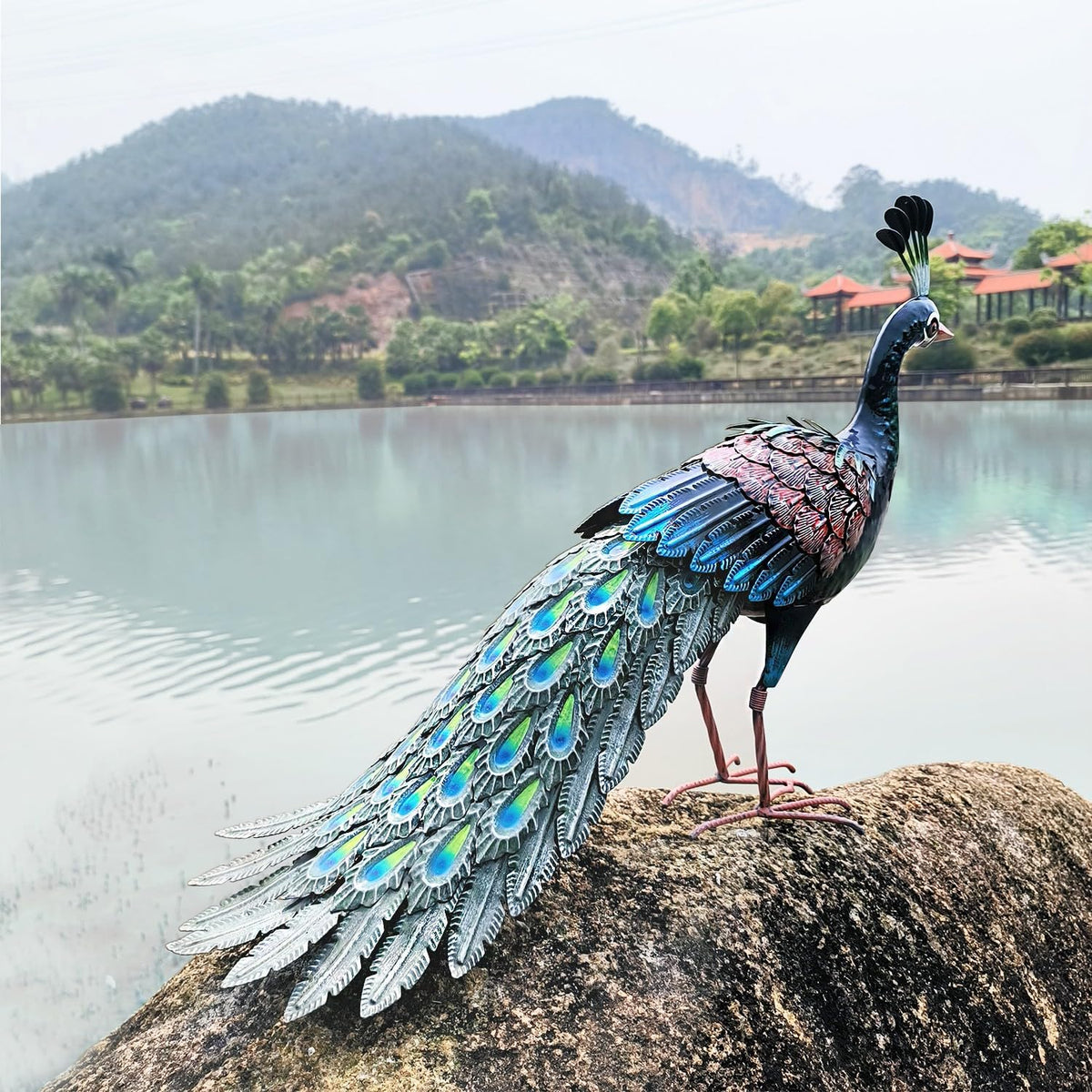 Metal Peacock Garden Statue